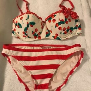 Juicy Couture Cherry Bikini size P/TP